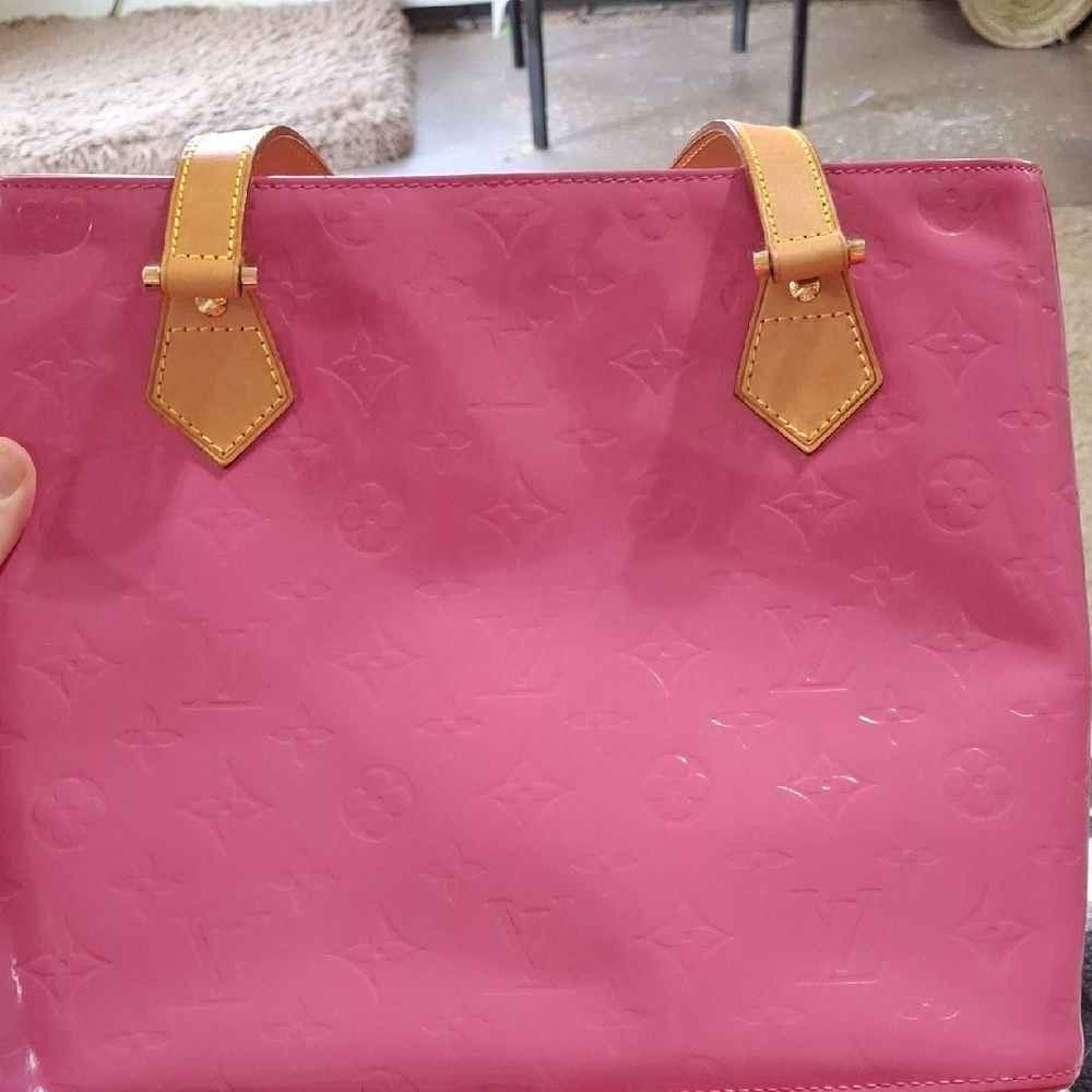 Louis Vuitton Pink Patent Tote with Tan Handles - Picture 3 of 7